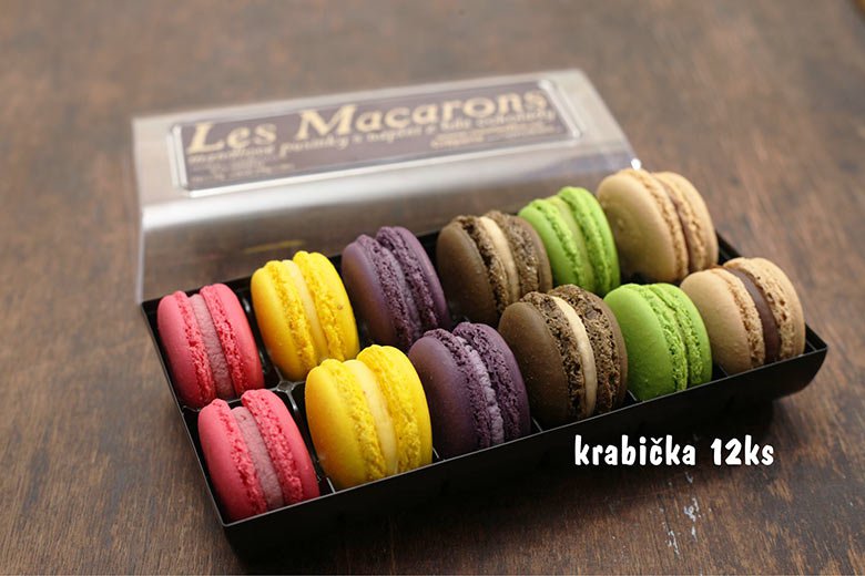 12 macarons in a gift box