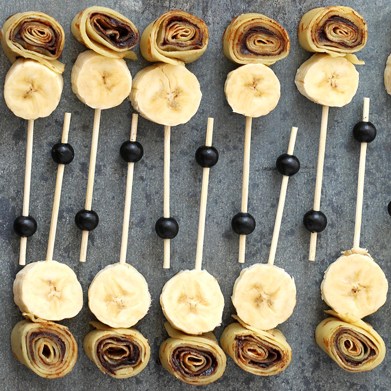 Crêpe roll – banana & nutella